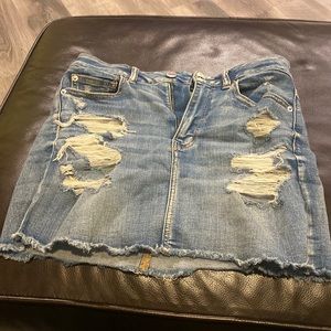 American eagle size 6 Jean skirt